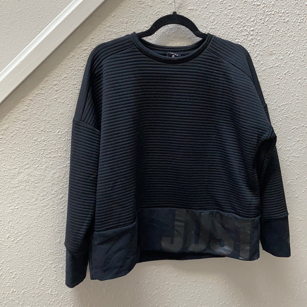 Nike sweatshirt